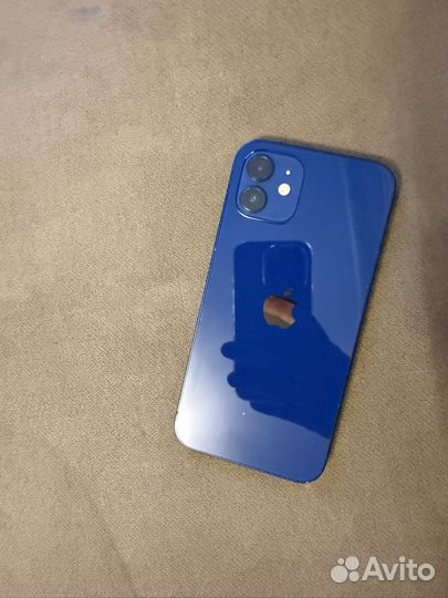 iPhone 12, 64 ГБ