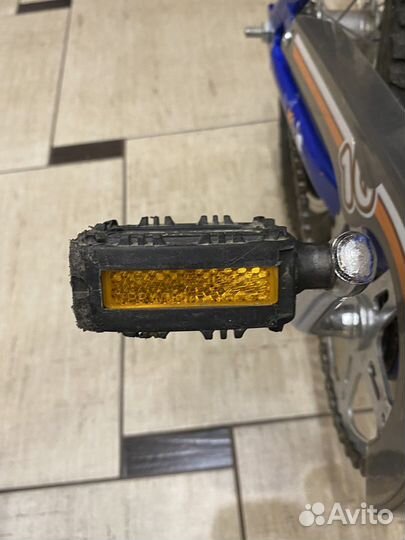 Детский велосипед 16