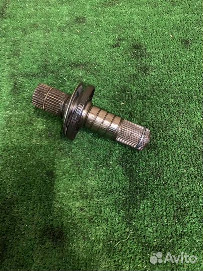 Промежуточный вал переднего редуктора Dodge Ram