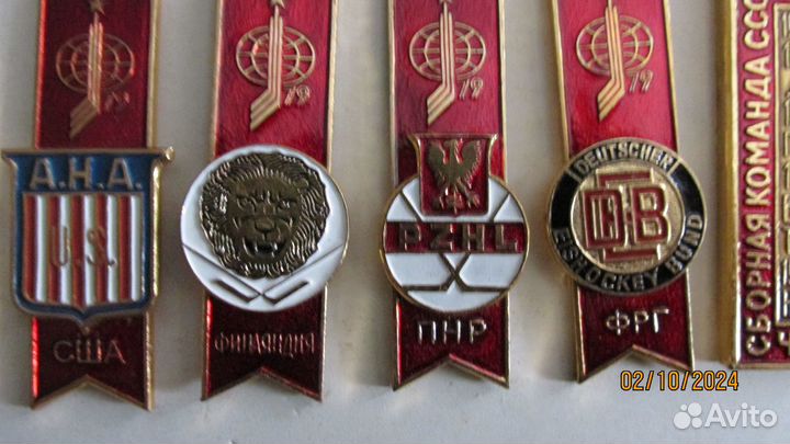 Значки чемпионат мира и европы по хоккею 1979 г