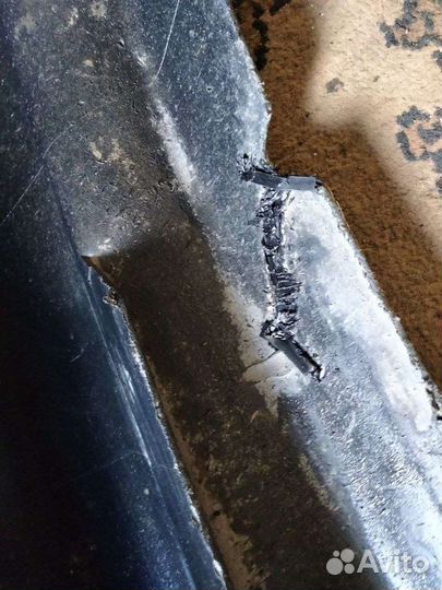 Бампер задний тойота корона st-190 1993