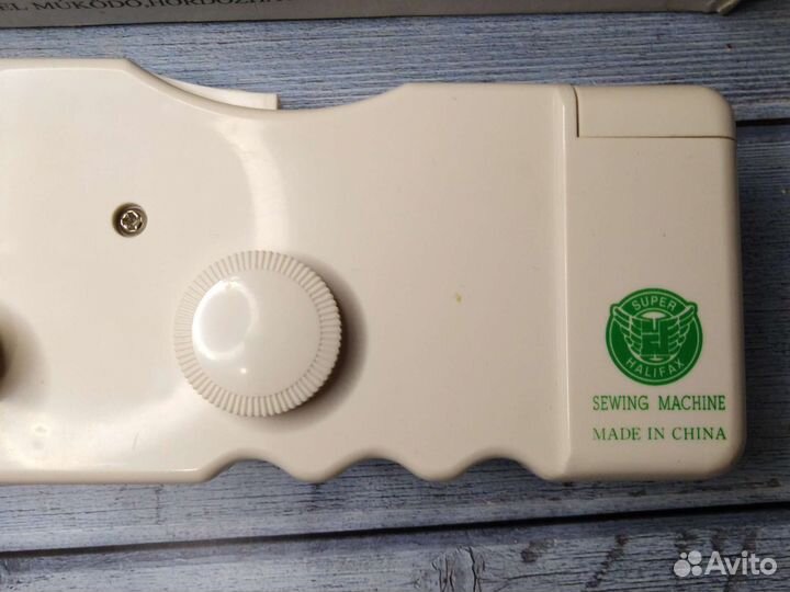Швейная машинка ручная мини