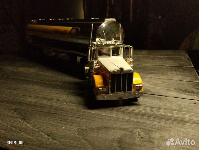 Седельный тягач kenworth с прицепом 