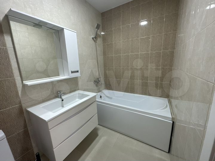 1-к. квартира, 42 м², 12/17 эт.