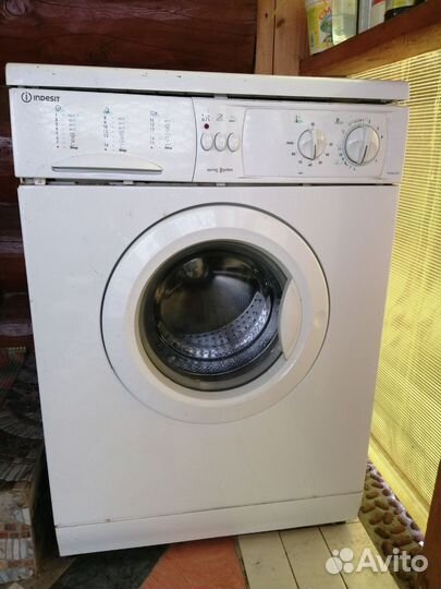 Стиральная машина на запчасти indesit