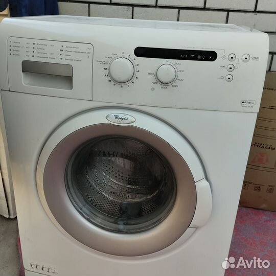 Стиральная машина с вертикальной загрузкой