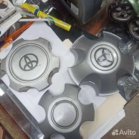 Заглушка диска Тойота