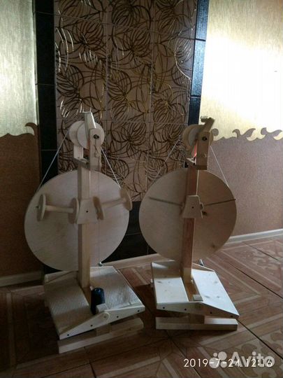 Прялка с большой педалью