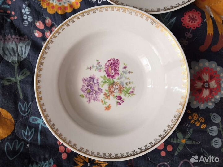 Тарелки СССР Красный фарфорист 60-70е