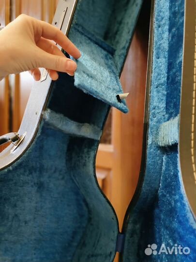 Кейс Yamaha для гитары, Япония