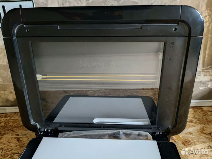 Цветной лазерный принтер epson