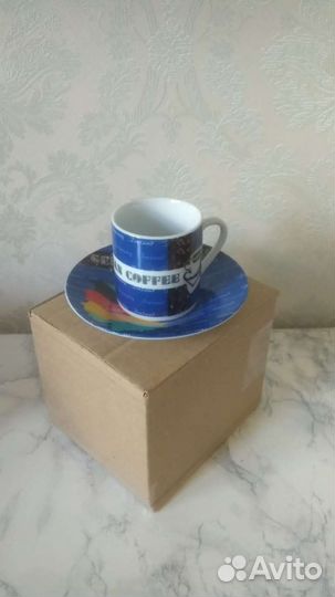 Кофейная чашечка и блюдце страны