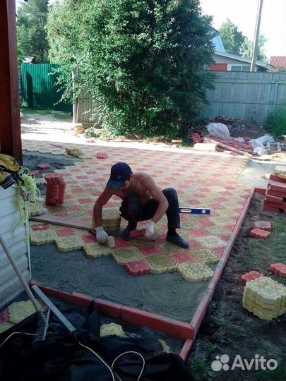 Укладка тротуарной плитки