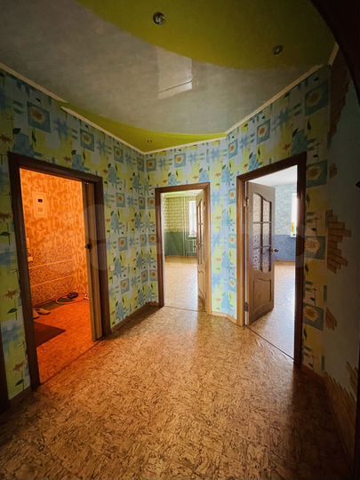 3-к. квартира, 83 м², 2/5 эт.