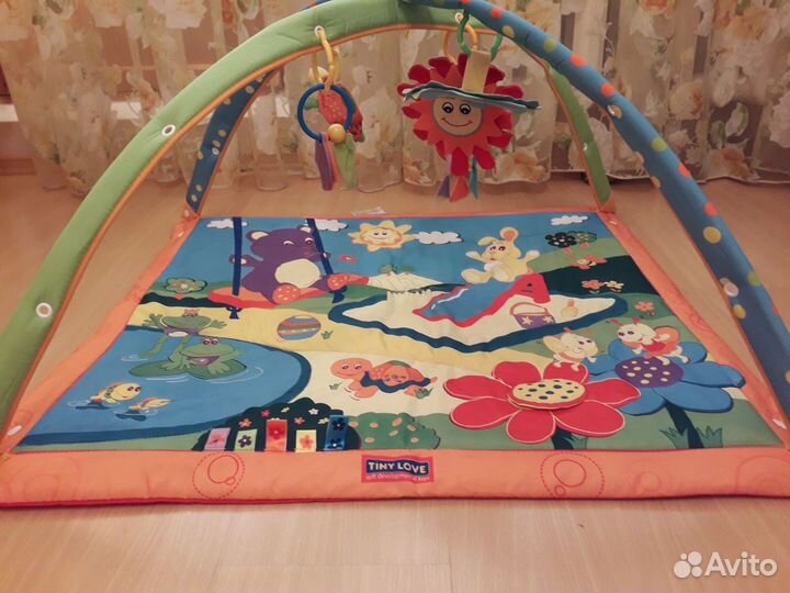 Развивающий коврик Tiny Love