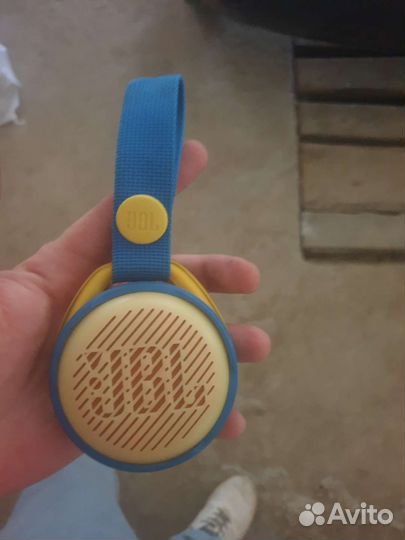 Портативная колонка bluetooth JBL