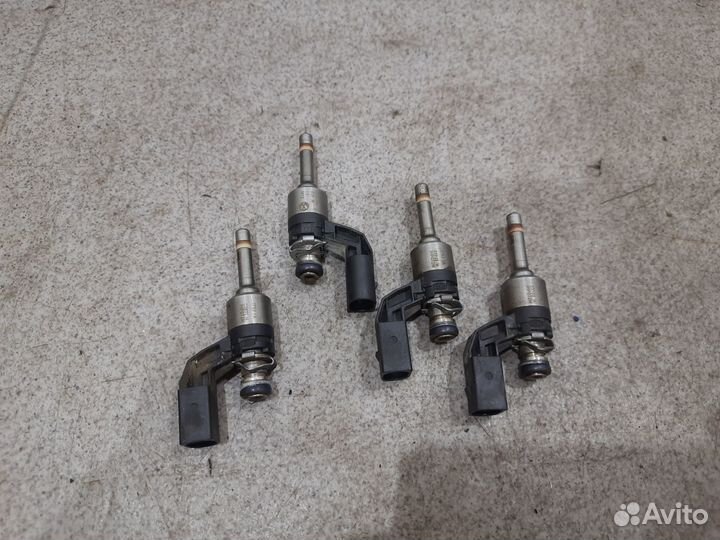 Комплект форсунок для 1.4 tfsi caxa caxd VW Jetta