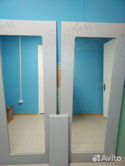 Оборудование для массажа и парикмахерской