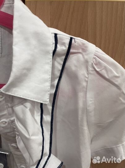 Рубашка новая школьная