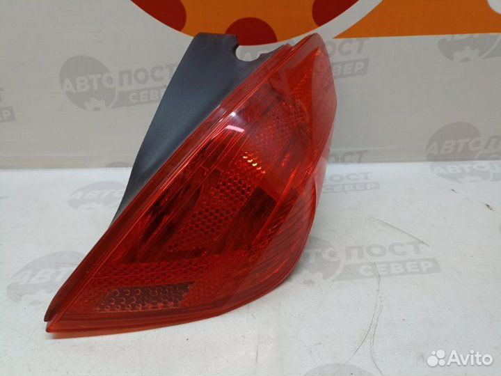 Фонарь задний правый Peugeot 308 4A EP6 2011