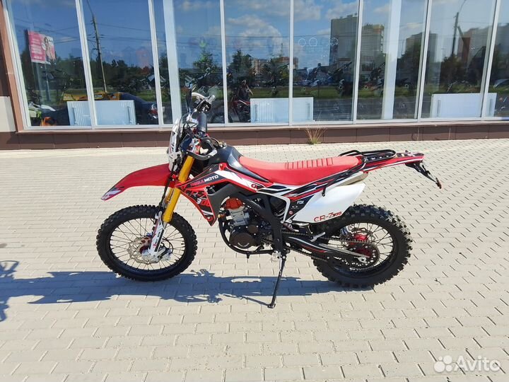 Мотоцикл Regulmoto CR-Z 300 с птс