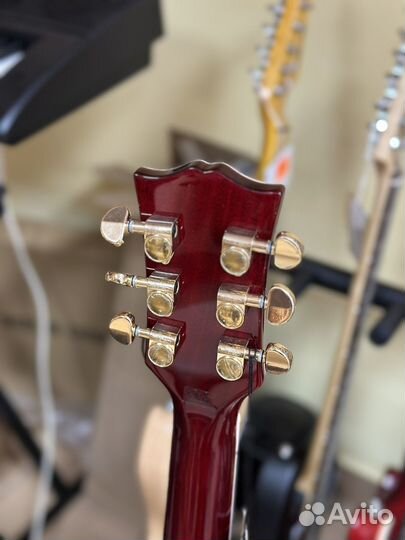 Электрогитара