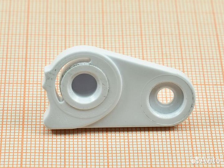 Упор средний правый Indesit, код C00857188