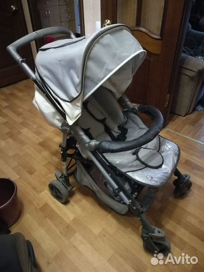 Коляска прогулочная