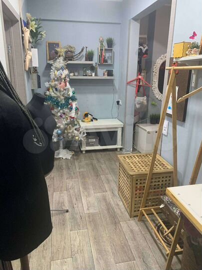 Комната 38 м² в 1-к., 1/5 эт.