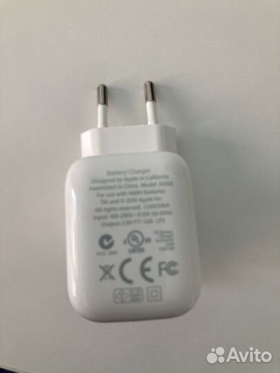 Зарядка для батареек Apple