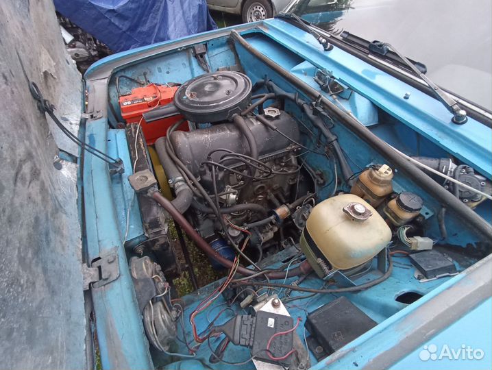 ВАЗ 2102 1.2 МТ, 1985, битый, 260 000 км