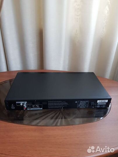 Blu-ray плеер Pioner BDP-170