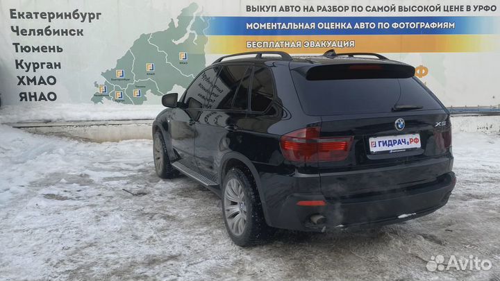 Ручка внутренняя потолочная задняя правая BMW X5