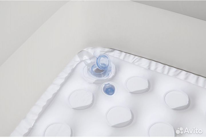 Надувной бассейн с шариками