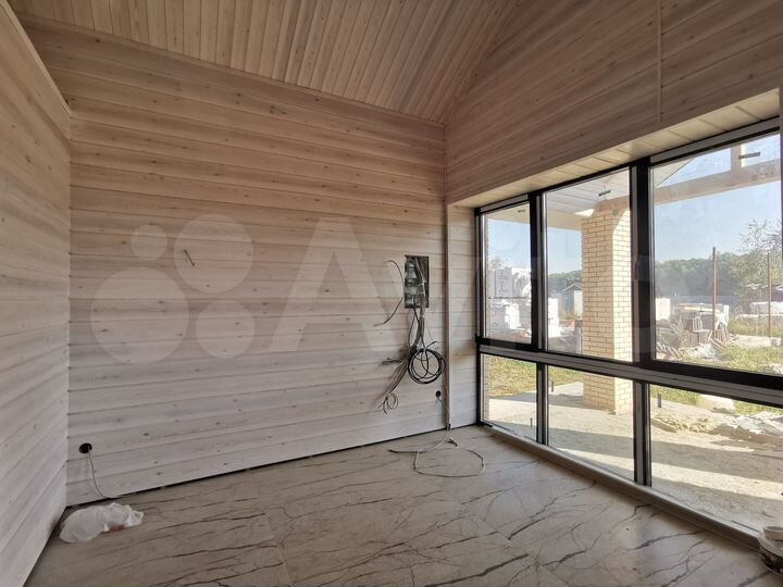 Дом 100 м² на участке 15 сот.