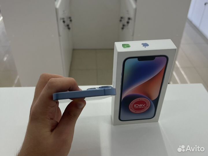 iPhone 14 128gb идеал