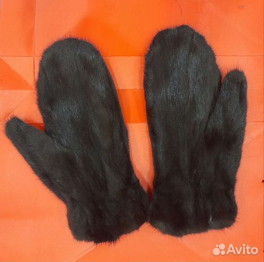 Норковые варежки