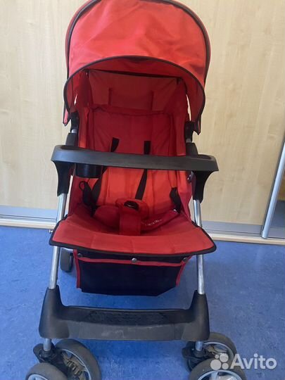 Прогулочная коляска