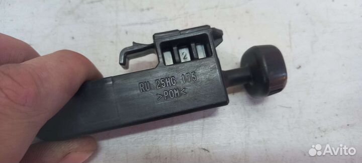 Замок спинки заднего сиденья Mazda 6 GJ седан