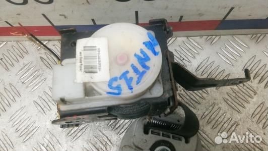 Ремень безопасности с пиропатроном сиденья передне