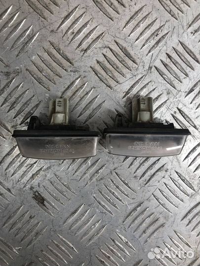 Фонарь освещения номера Ниссан Алмера G15