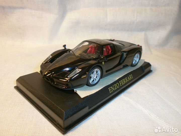 Ferrari enzo, Модена
