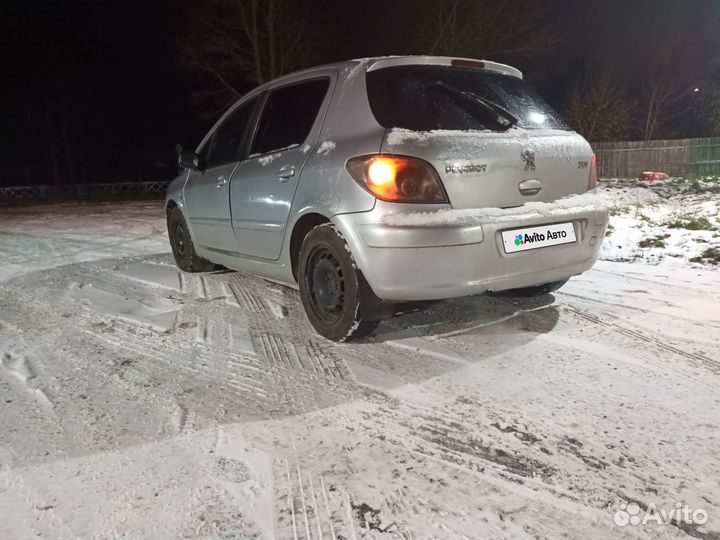 Peugeot 307 2.0 AT, 2003, 260 000 км