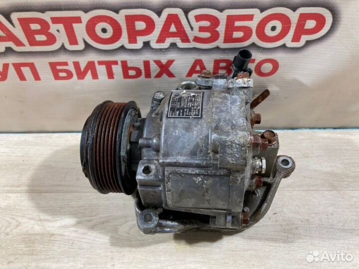 Компрессор кондиционера Mitsubishi Outlander 3