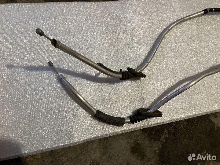 Тросы ручника с направляющими трубками Wolksvagen