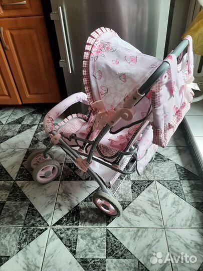 Коляска кукольная