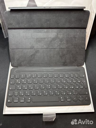 Клавиатура-чехол Apple SMART Keyboard 10,5 (RU)