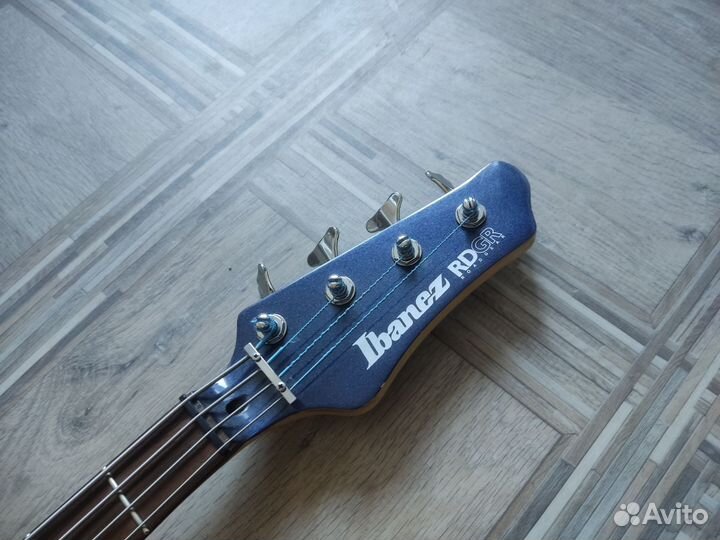 Бас гитара Ibanez /Индонезия/ обмен