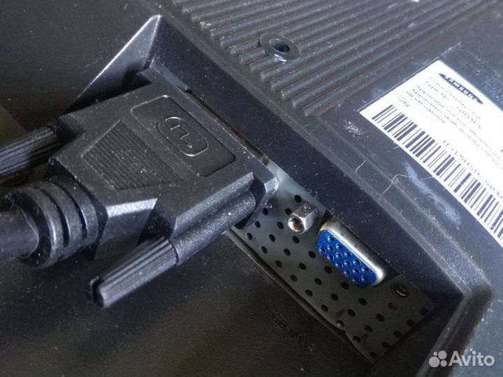 Монитор Samsung