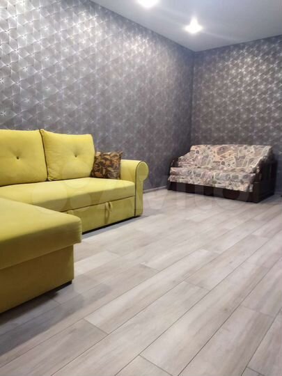 2-к. квартира, 70 м², 2/5 эт.